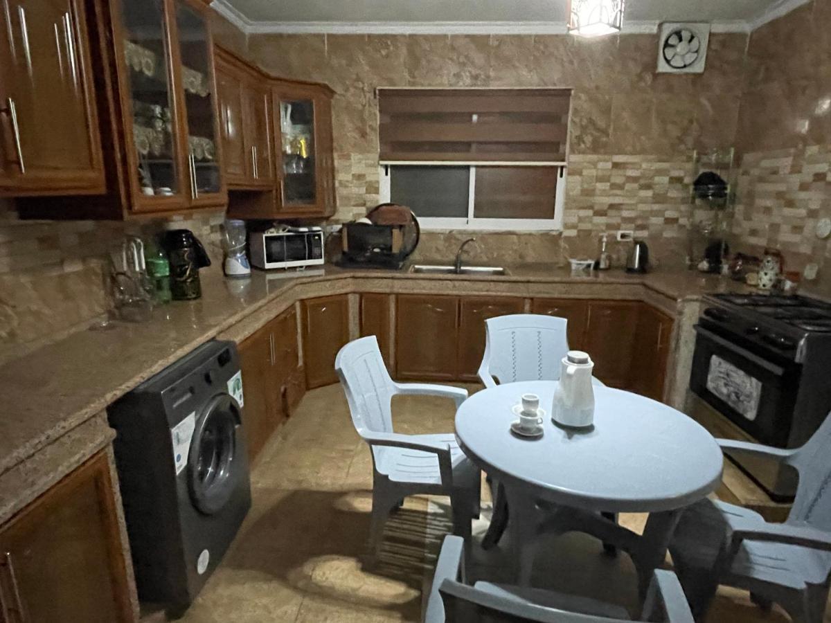 Апартаменты Cozy House Вади Муса Экстерьер фото